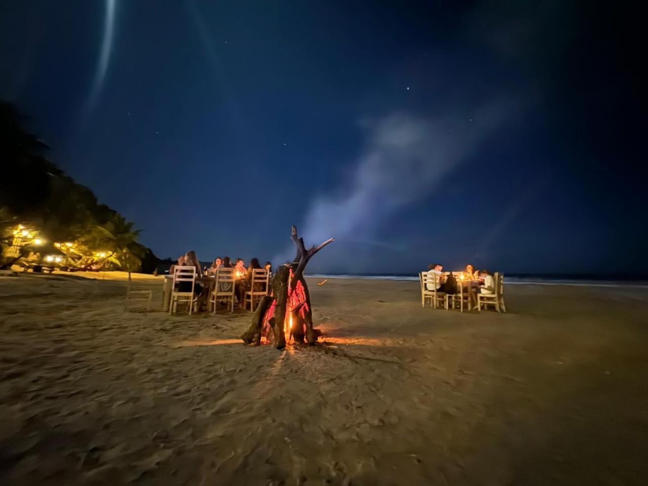 Esperanza Beach Mawella 坦加拉 外观 照片